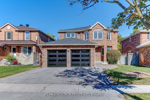 261 Hollingham Road Markham ON L3R 8J7