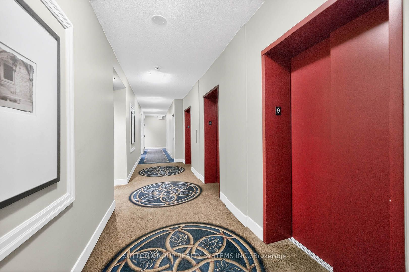 1359 Rathburn Road E 902