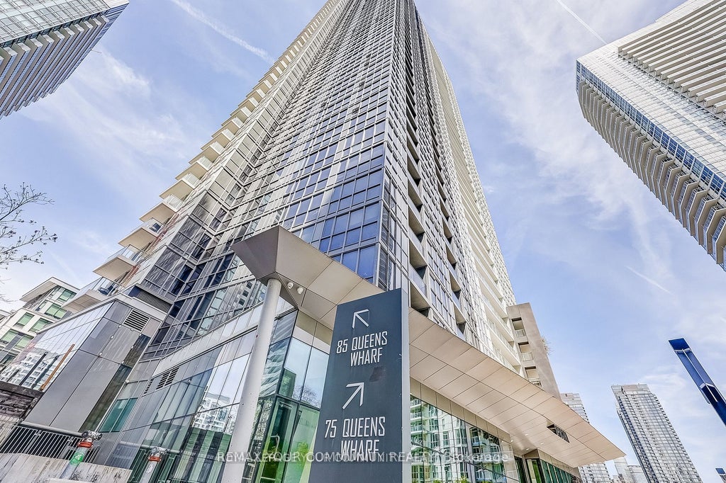 Photo of 85 Queens Wharf Road #3208, Toronto, ON M5V 0J9 (MLS # C13861220)