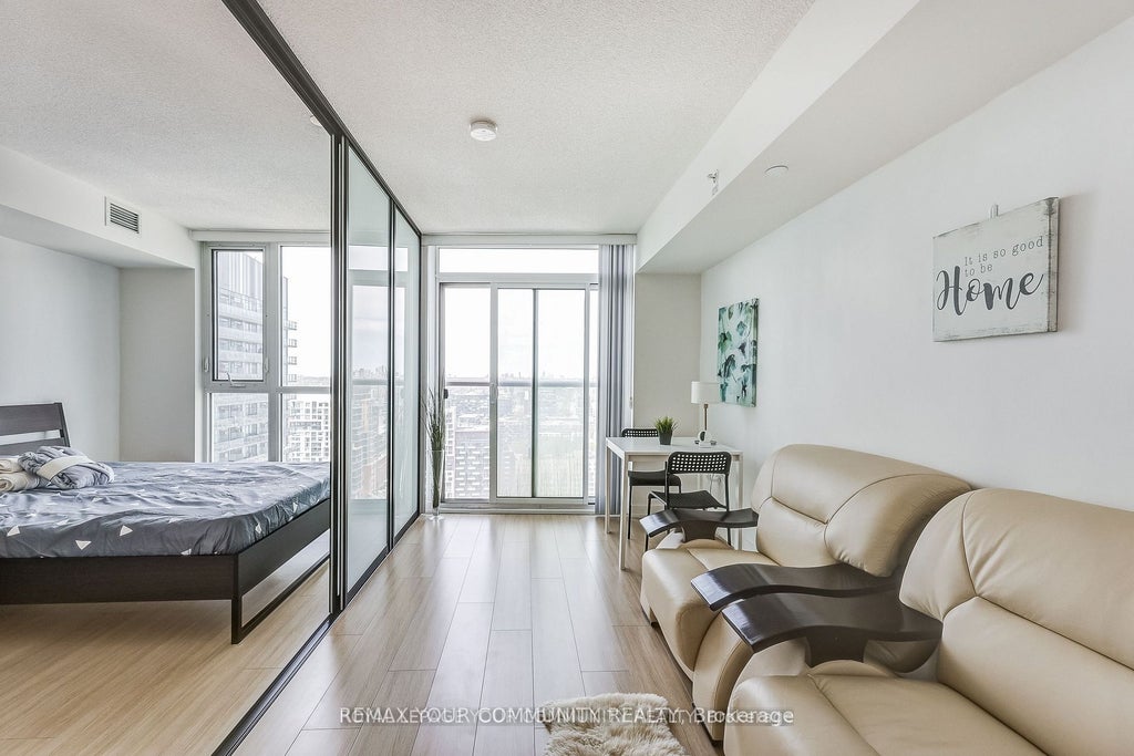 Photo of 85 Queens Wharf Road #3208, Toronto, ON M5V 0J9 (MLS # C13861220)