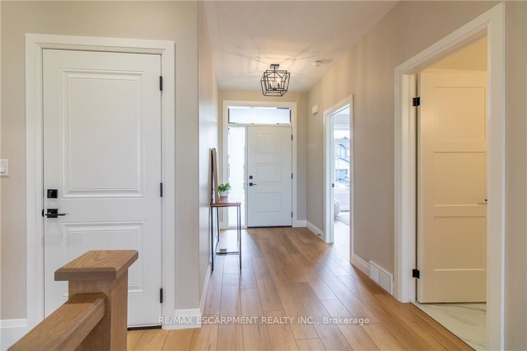 96 Craddock Boulevard
