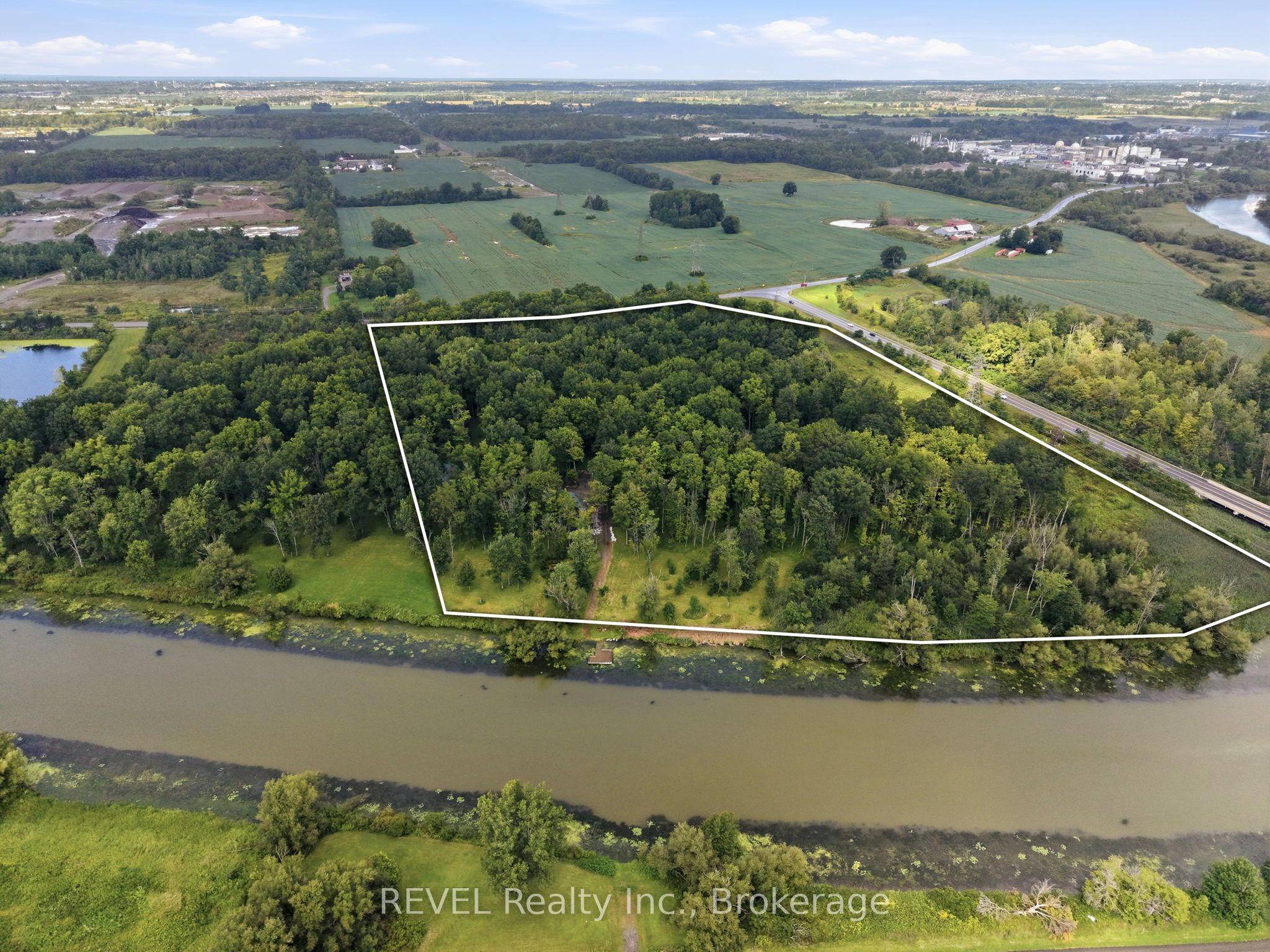 1247 Chippawa Creek Road