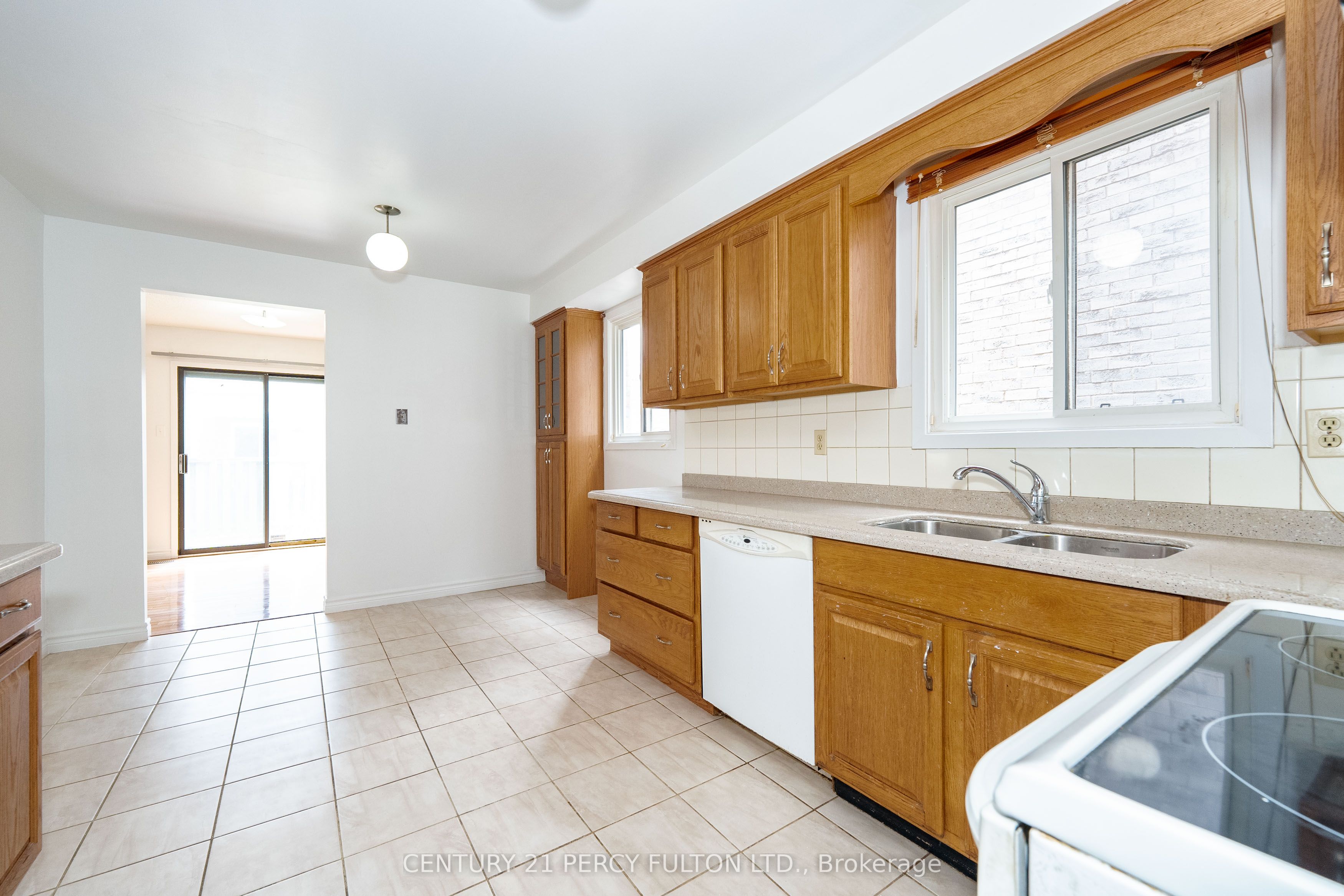 45 Whitley Castle Crescent