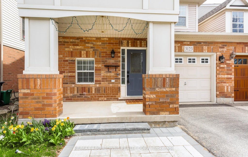 Photo of 3123 Edgar Avenue, Burlington, ON L7M 0A6 (MLS # W13136276)
