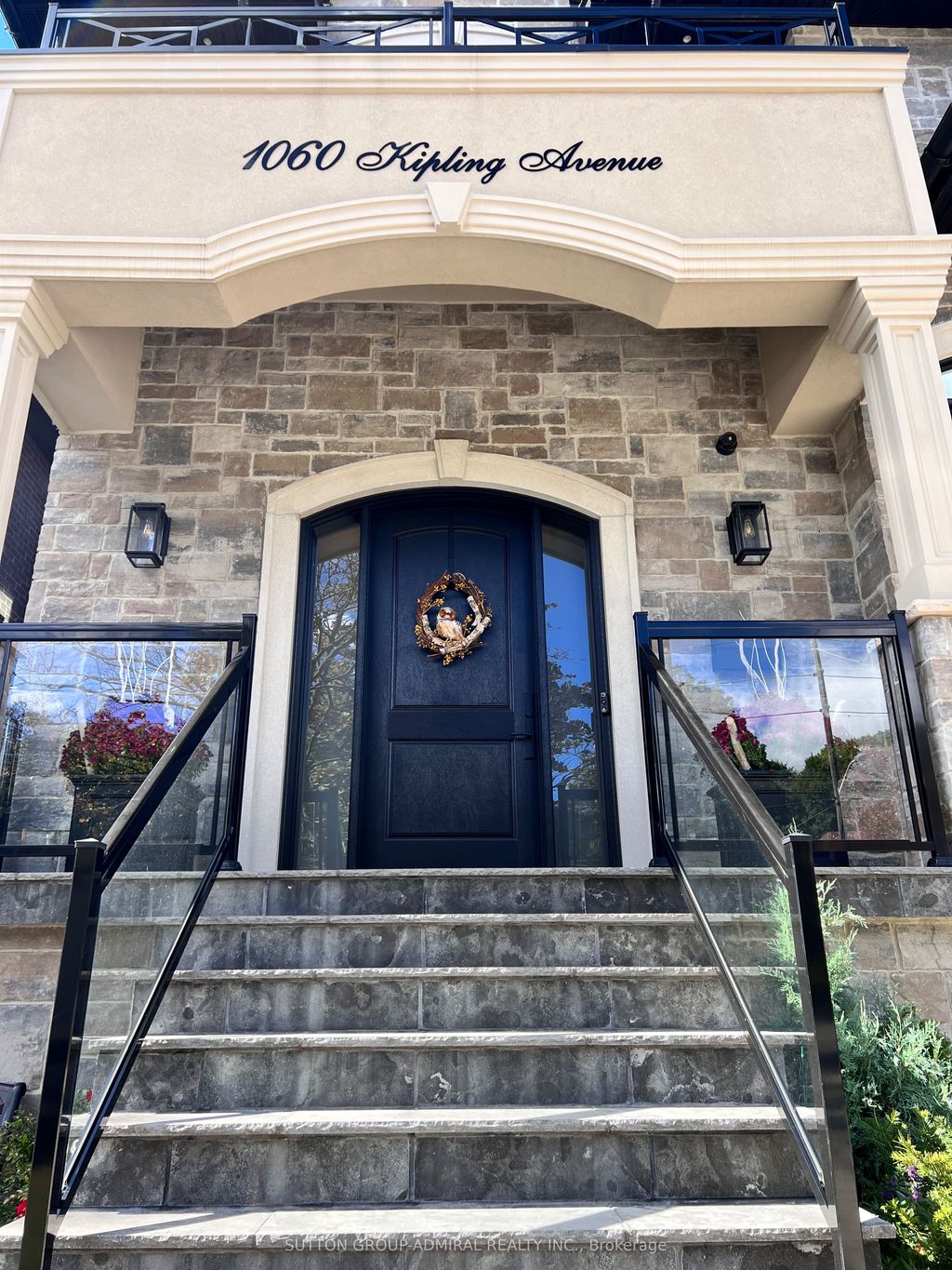 Photo of 1060 Kipling Avenue, Toronto, ON M9B 3L9 (MLS # W13098384)