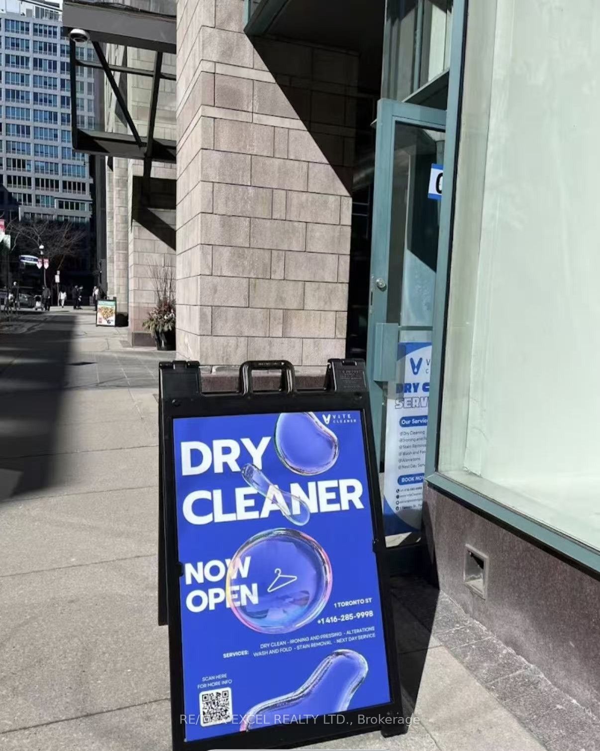 1 TORONTO Street 106