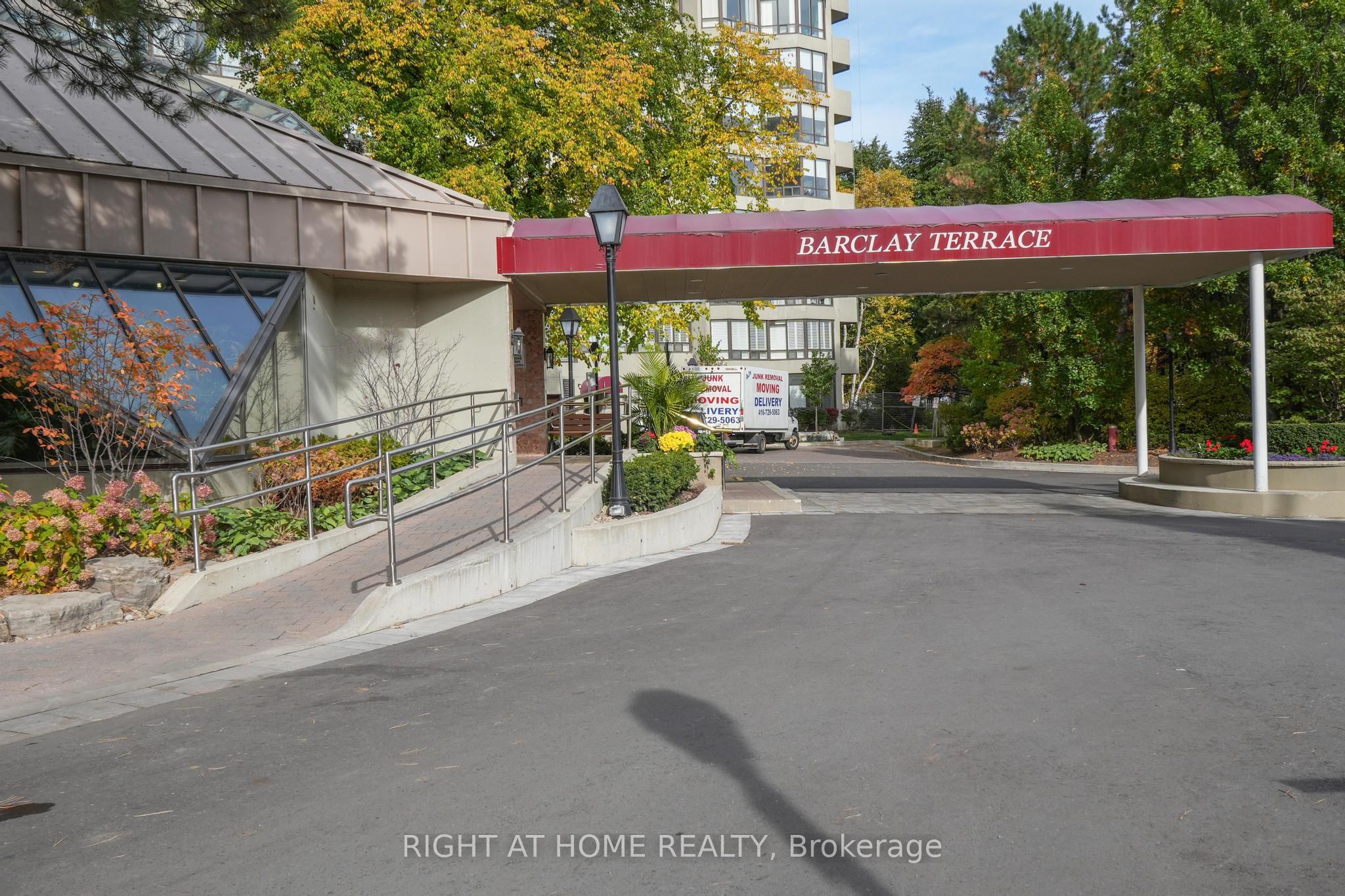 1300 Islington Avenue 2503