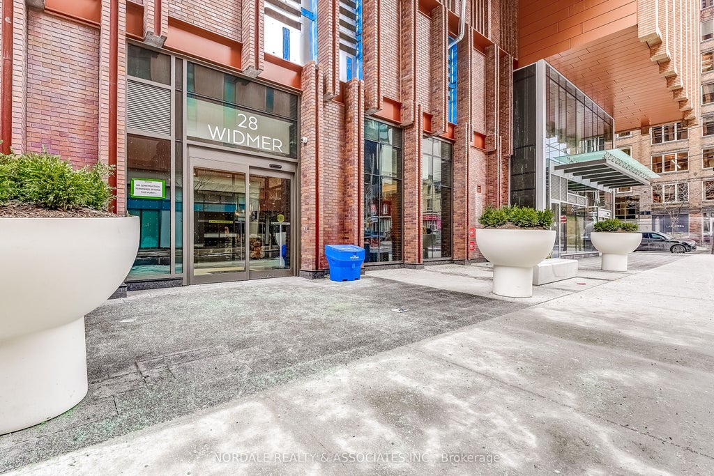 Photo of 28 Widmer Street #3127, Toronto, ON M5V 0T2 (MLS # C13857956)