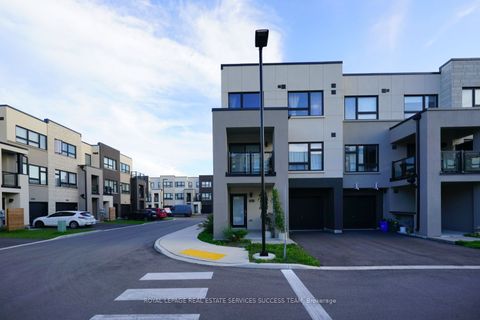 3165 Lotus Common Burlington ON L7M 2A9