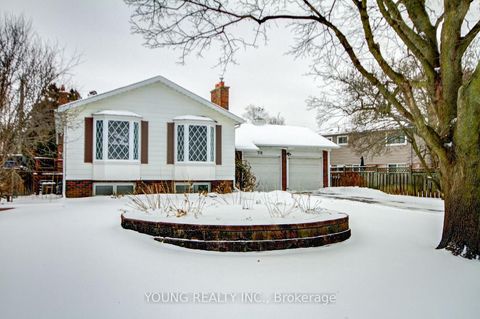 75 Southdale Drive Markham ON L3P 1J9