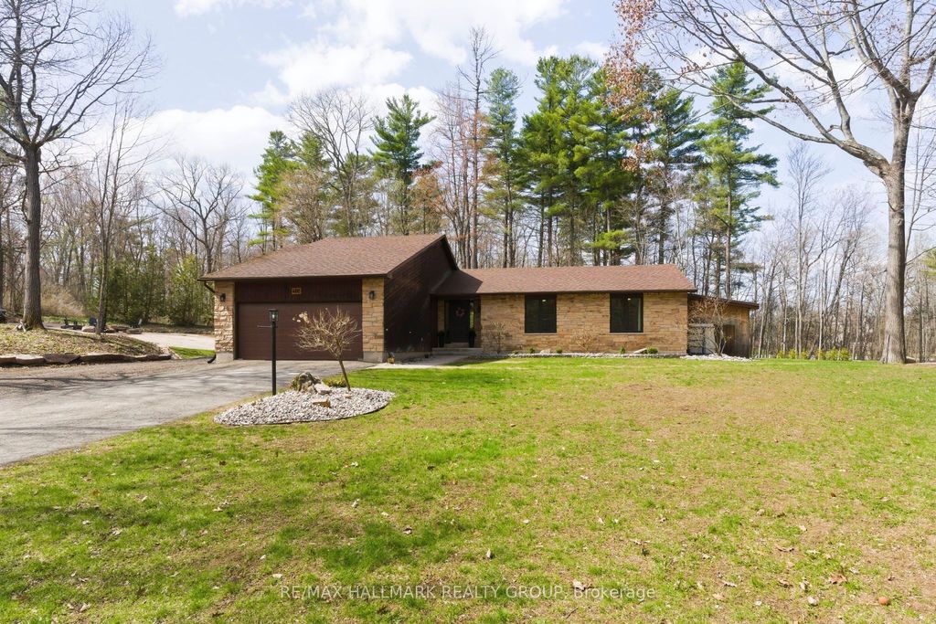 Photo of 408 Yole Crescent, Elizabethtown-Kitley, ON K6V 5T3 (MLS # X13034444)