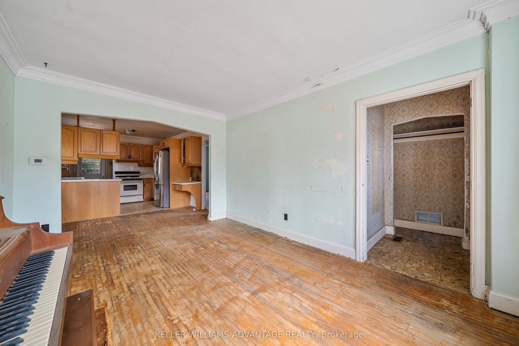 Photo of 90 Hollis Avenue, Toronto, ON M1N 2C7 (MLS # E12997150)