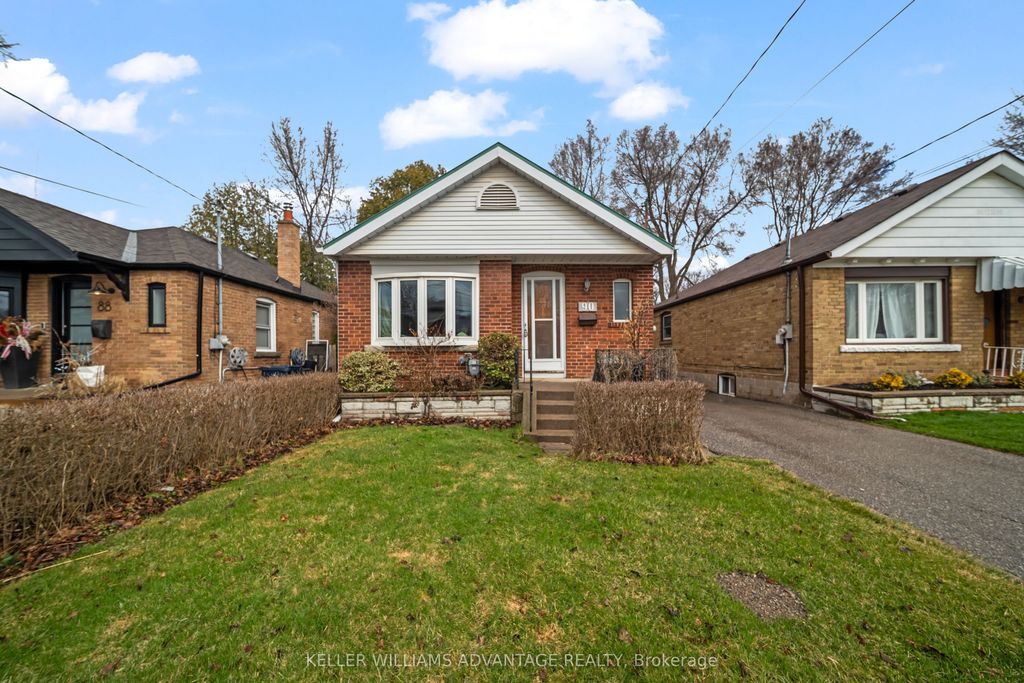 Photo of 90 Hollis Avenue, Toronto, ON M1N 2C7 (MLS # E12997150)
