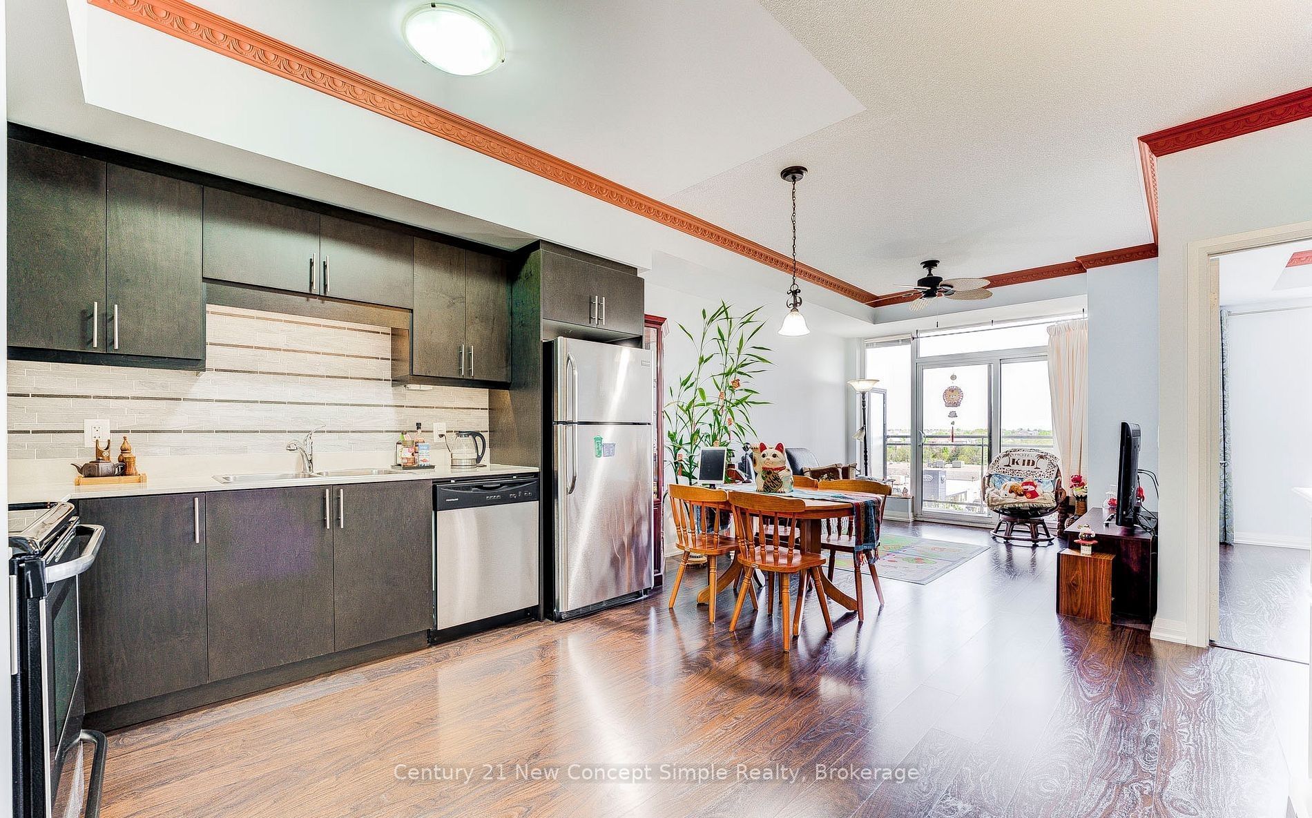 9500 Markham Road 520