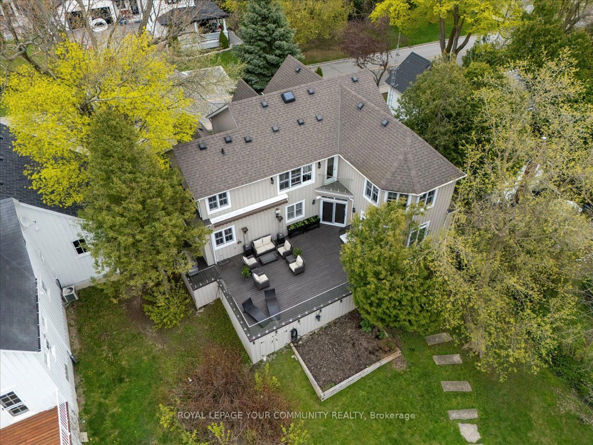 234 Main Street Unionville, Street
