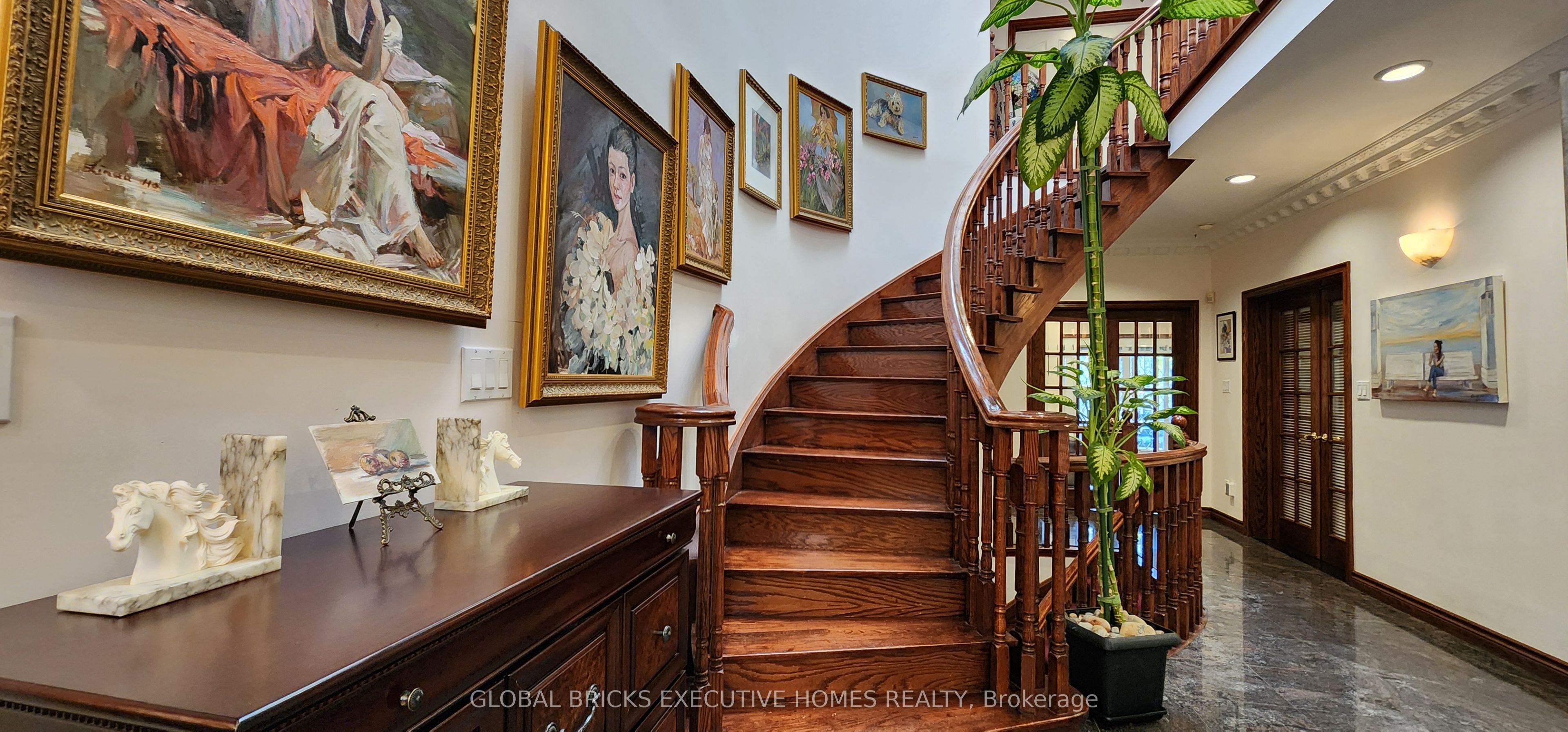 375 Princess Avenue