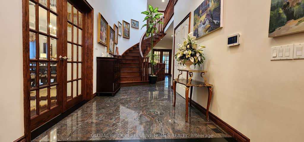 Photo of 375 Princess Avenue, Toronto, ON M2N 3S7 (MLS # C13665222)