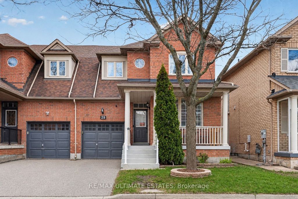 Photo of 29 Lakespring Drive, Markham, ON L6C 2Y9 (MLS # N13082182)