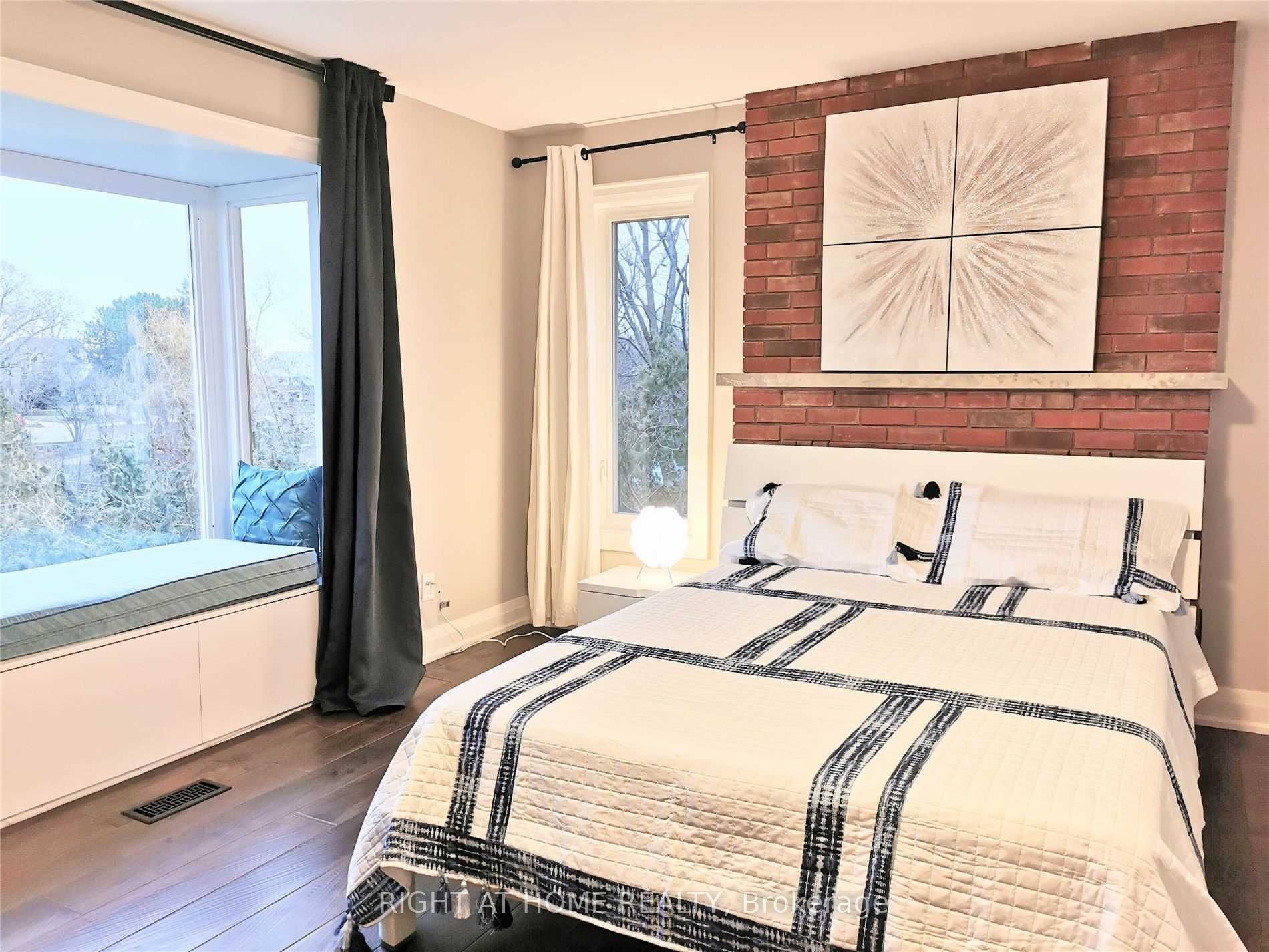 3234 Shoreline Drive Room A
