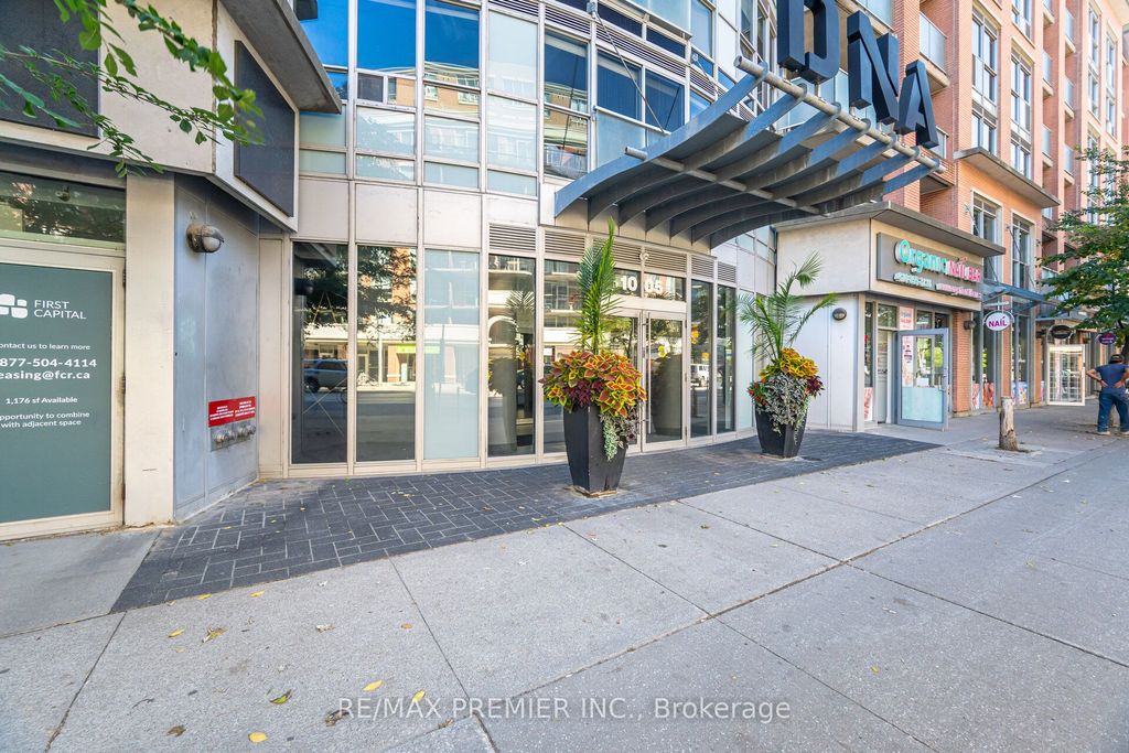 Photo of 1005 King Street W #717, Toronto, ON M6K 3M8 (MLS # C12482838)