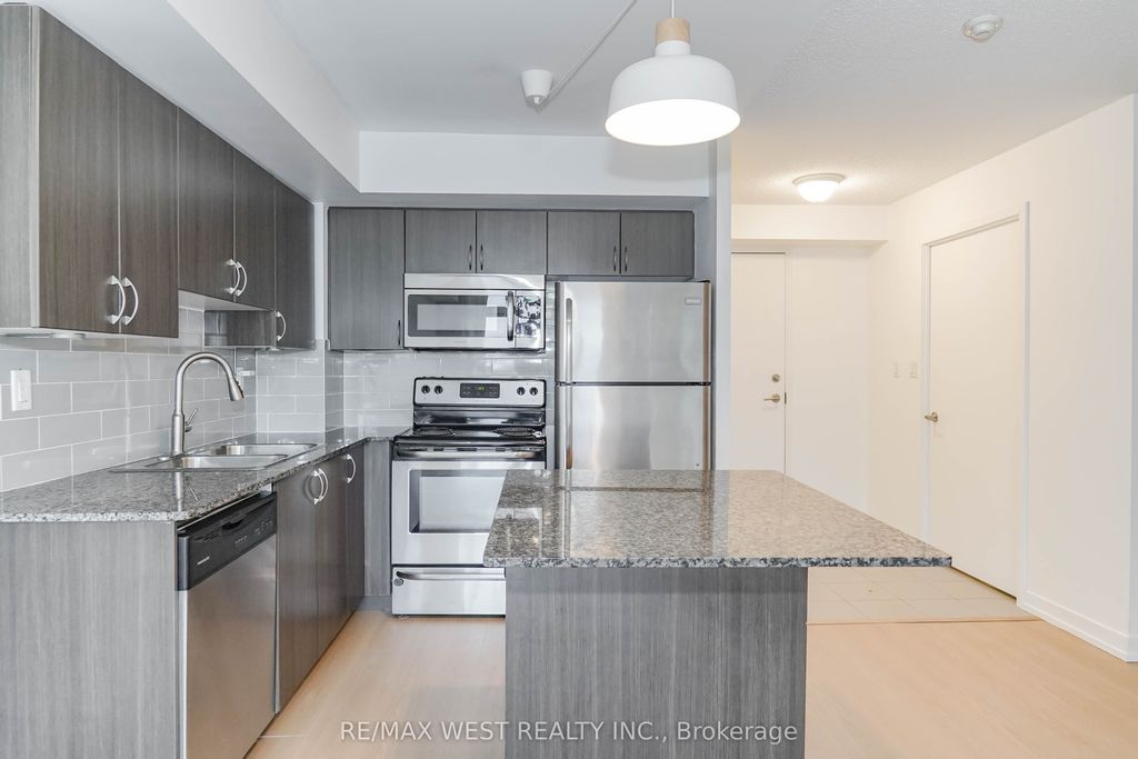 Photo of 816 Lansdowne Avenue #420, Toronto, ON M6H 4K6 (MLS # W12541334)