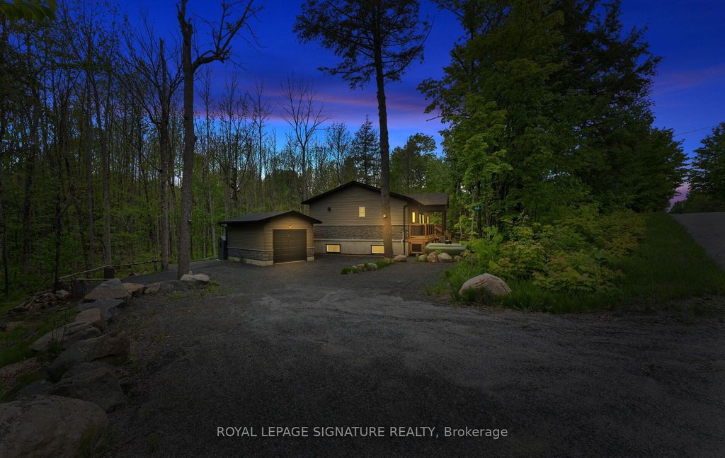 Photo of 44 Sunnyshore Park Drive, McKellar, ON P2A 0B5 (MLS # X12808804)