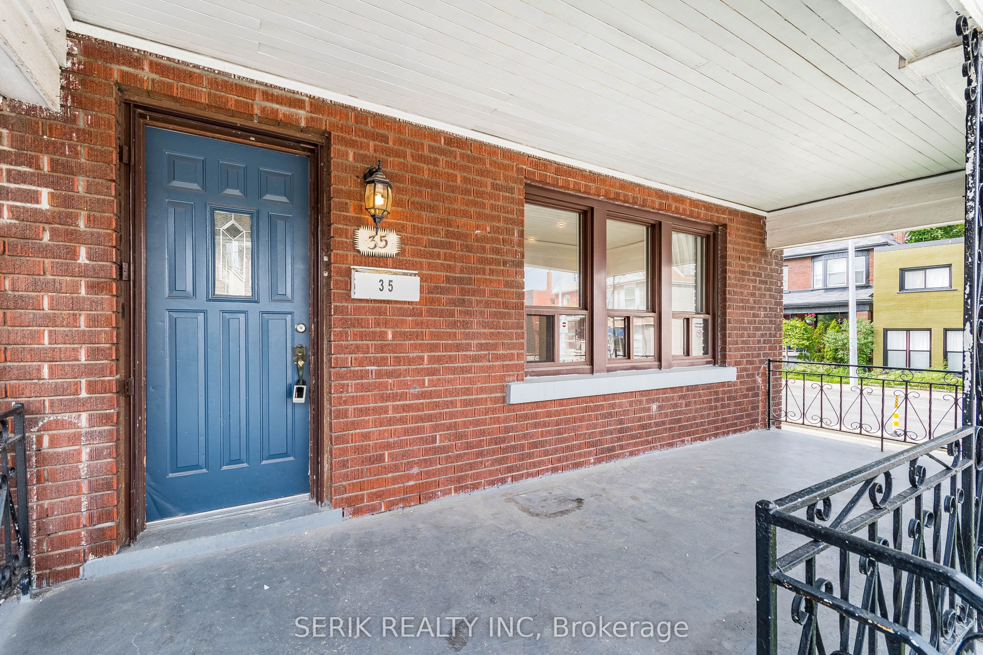 35 Chestnut Avenue