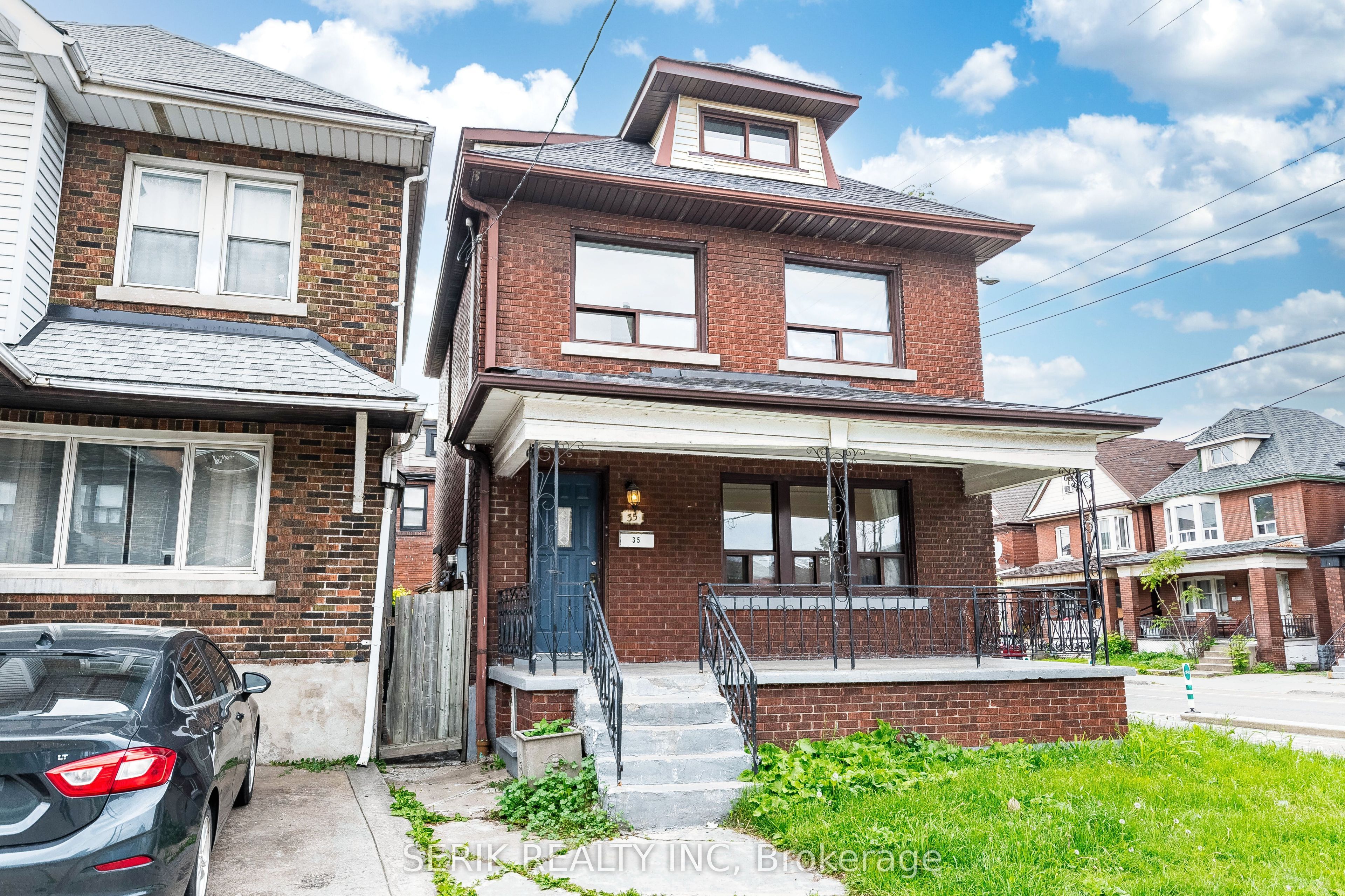 35 Chestnut Avenue