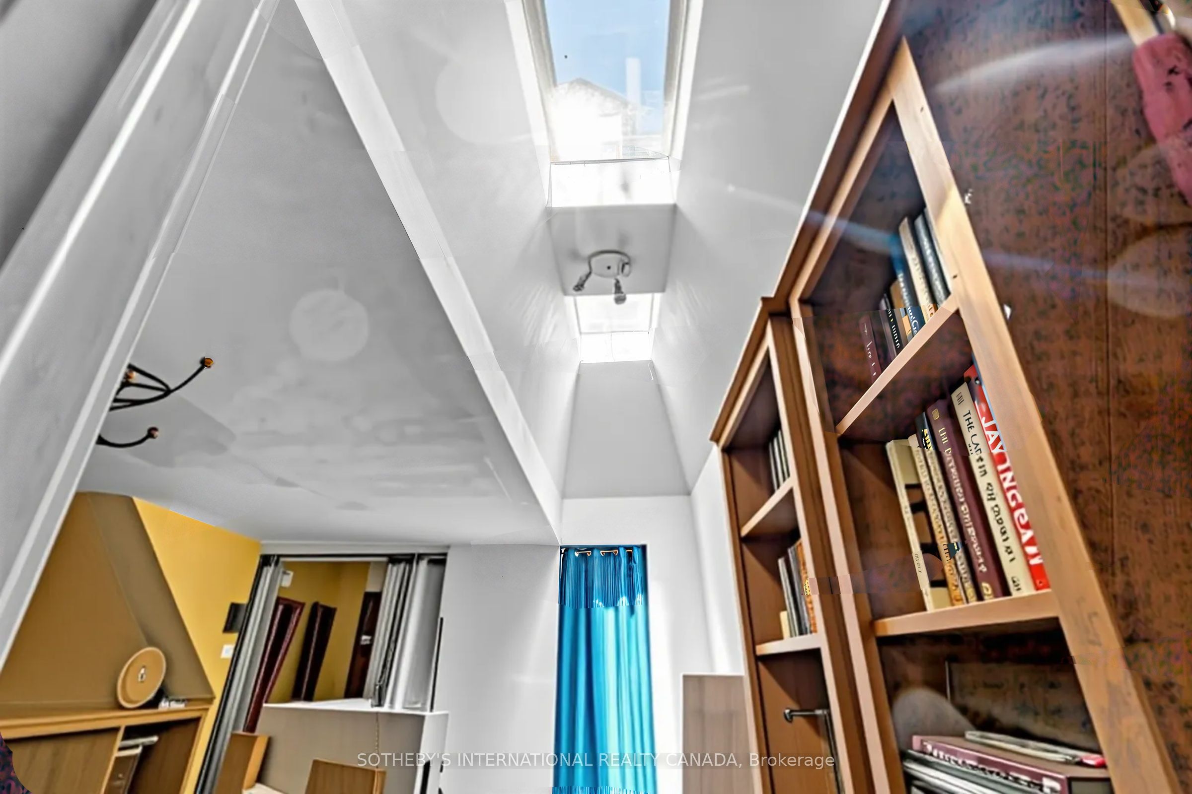 243 Gerrard Street E