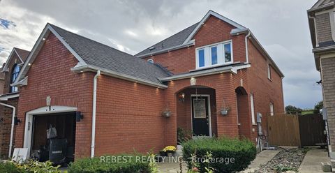 8 Treepark Street Brampton ON L6R 1T3