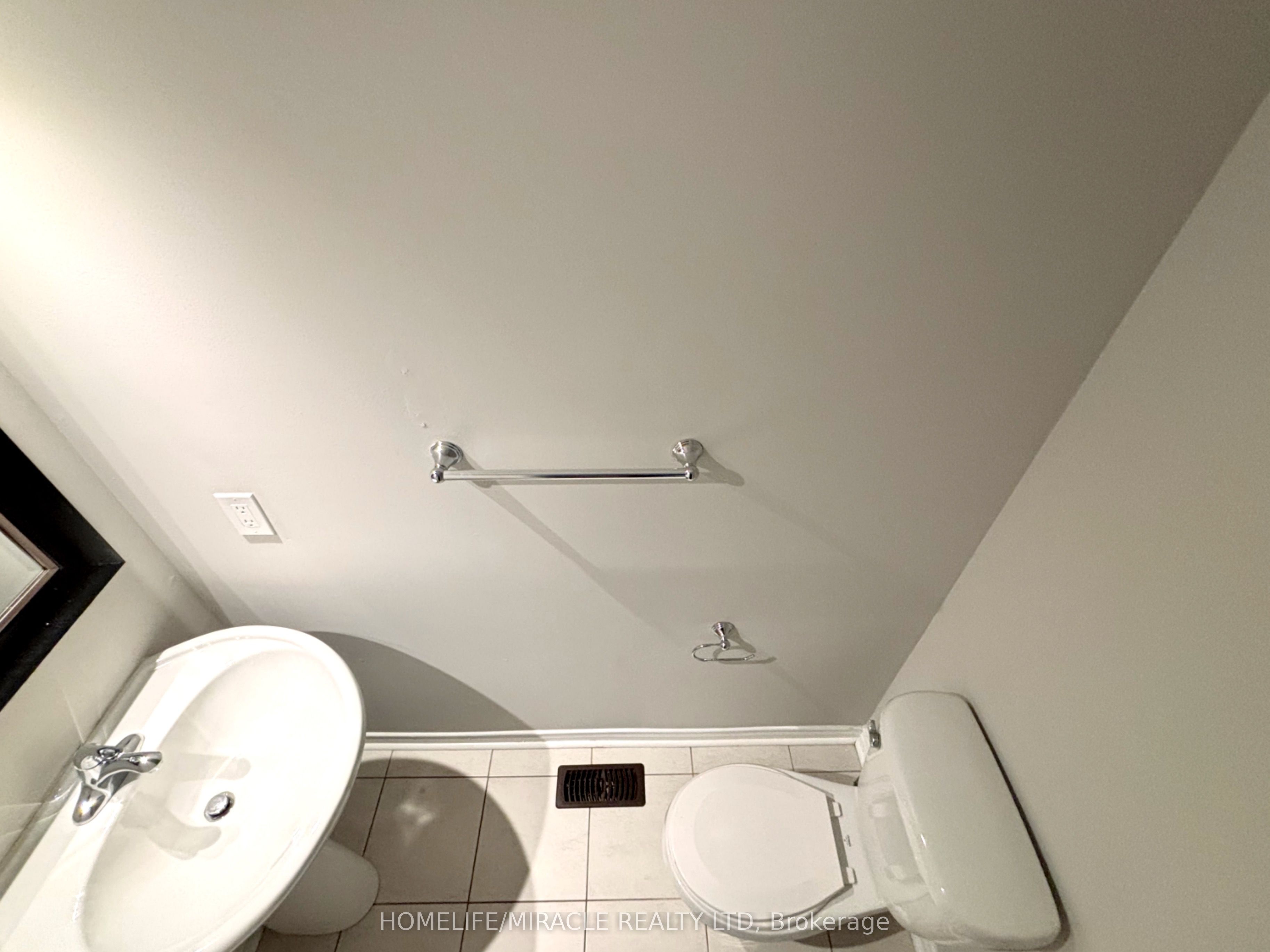 866 Francine Crescent