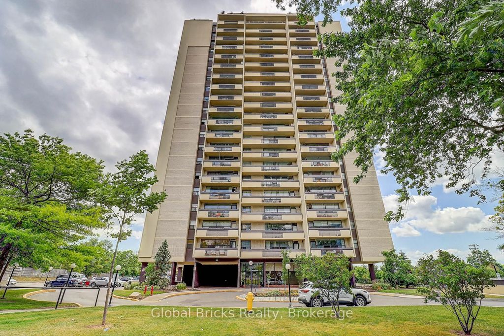 Photo of 1455 Lawrence Avenue W #2006, Toronto, ON M6L 1B1 (MLS # W12476897)