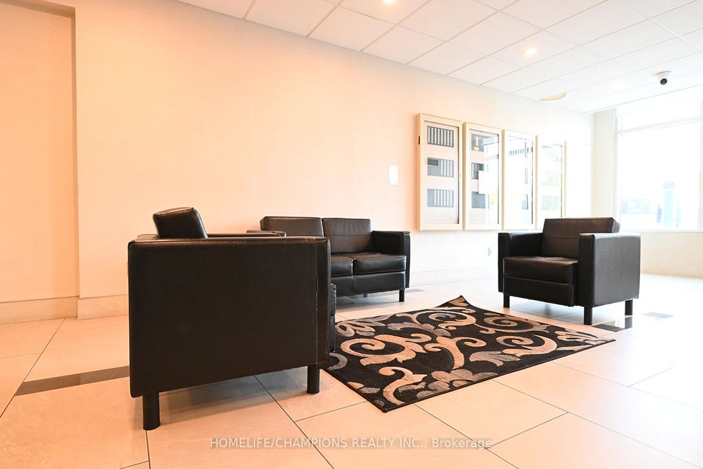 Photo of 1470 Midland Avenue #401, Toronto, ON M1P 3B9 (MLS # E14029992)