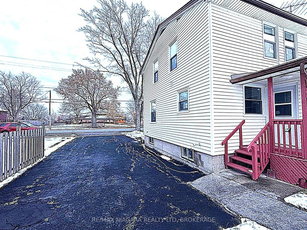 Photo of 2505 Stevensville Road, Fort Erie, ON L0S 1S0 (MLS # X13627974)