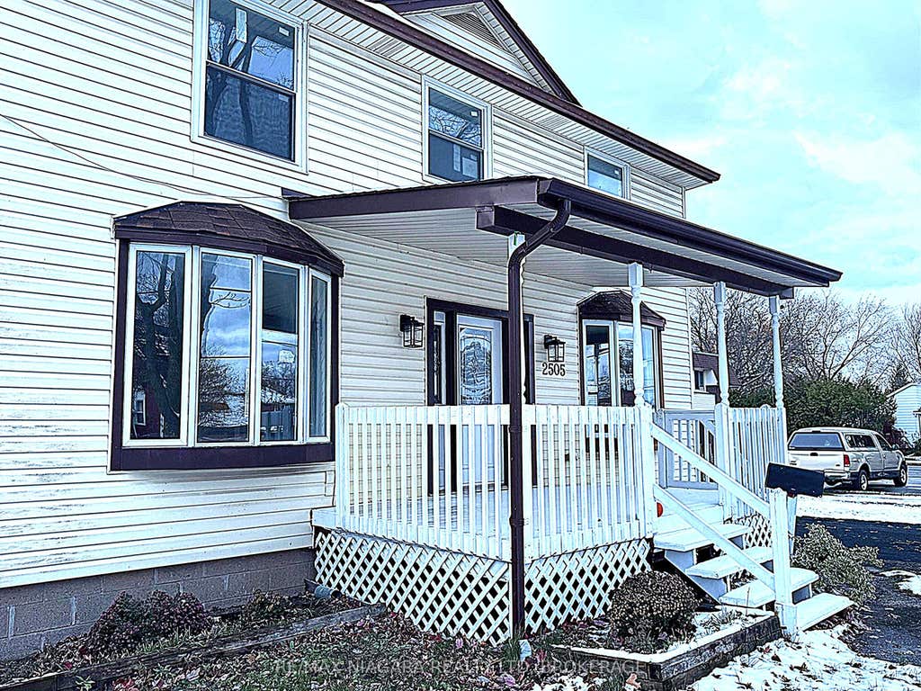 Photo of 2505 Stevensville Road, Fort Erie, ON L0S 1S0 (MLS # X13627974)