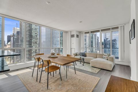 8 York Street 3202 Toronto ON M5J 2Y2