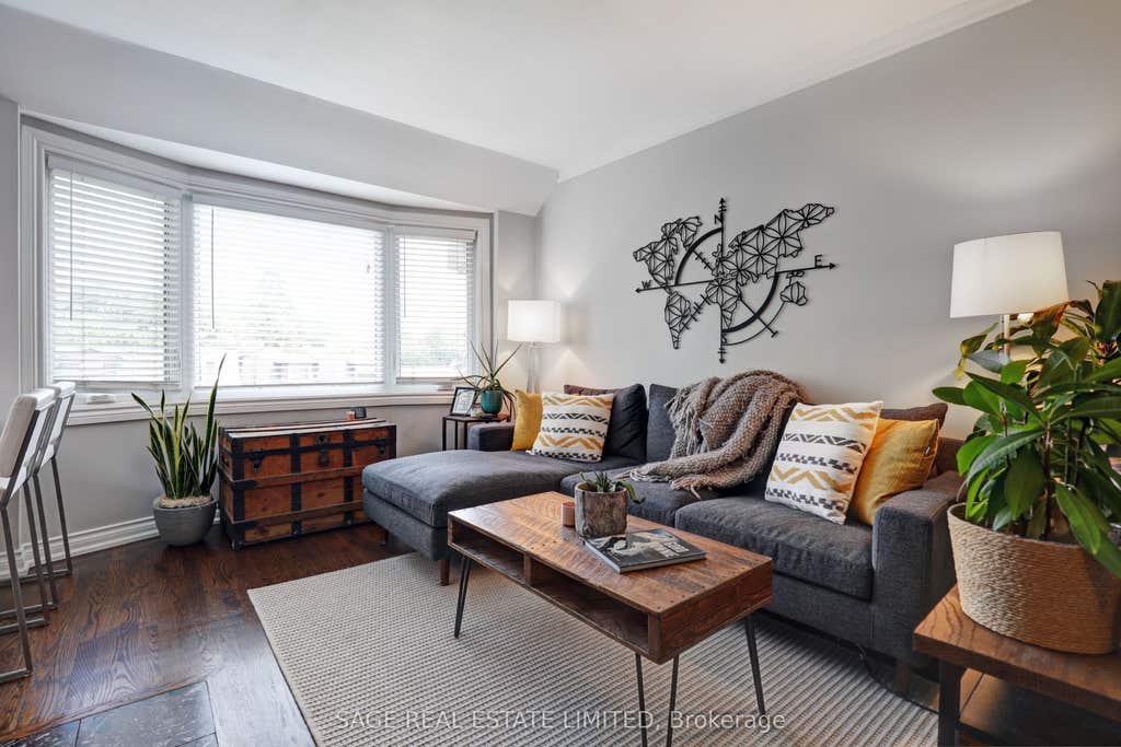 Photo of 60 Kippendavie Avenue #301, Toronto, ON M4L 3R5 (MLS # E13618884)