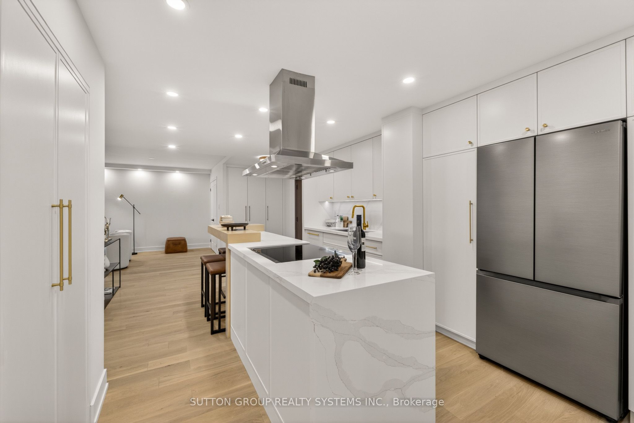 820 Burnhamthorpe Road 1409