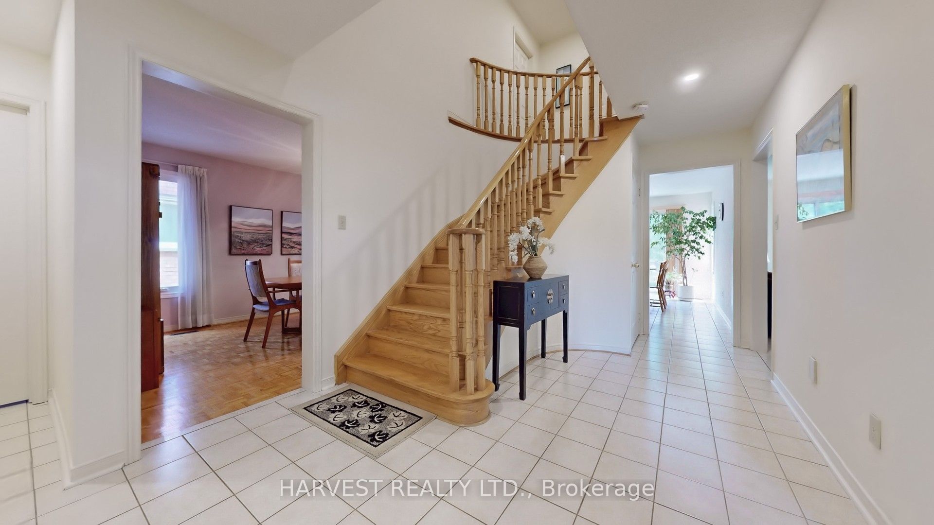 57 Summitcrest Drive