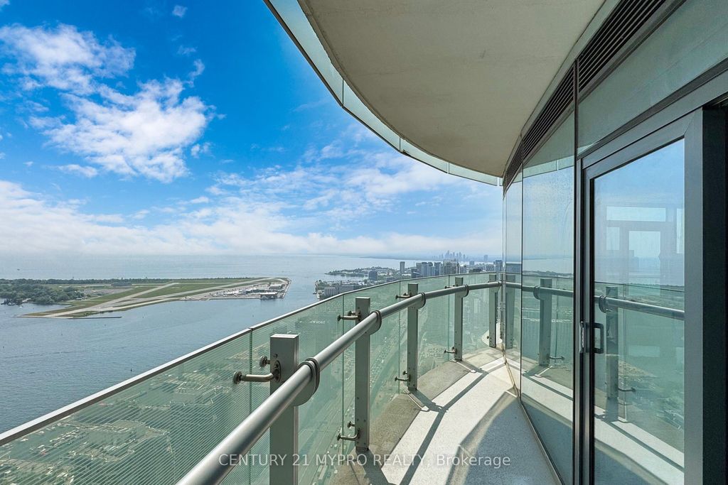 Photo of 12 York Street #5304, Toronto, ON M5J 0A9 (MLS # C12316581)