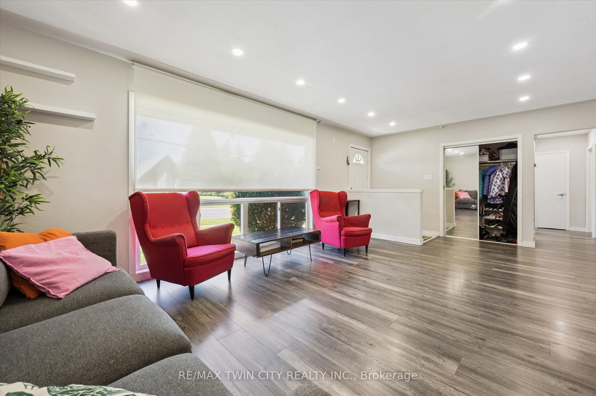 134 Westmount Road E