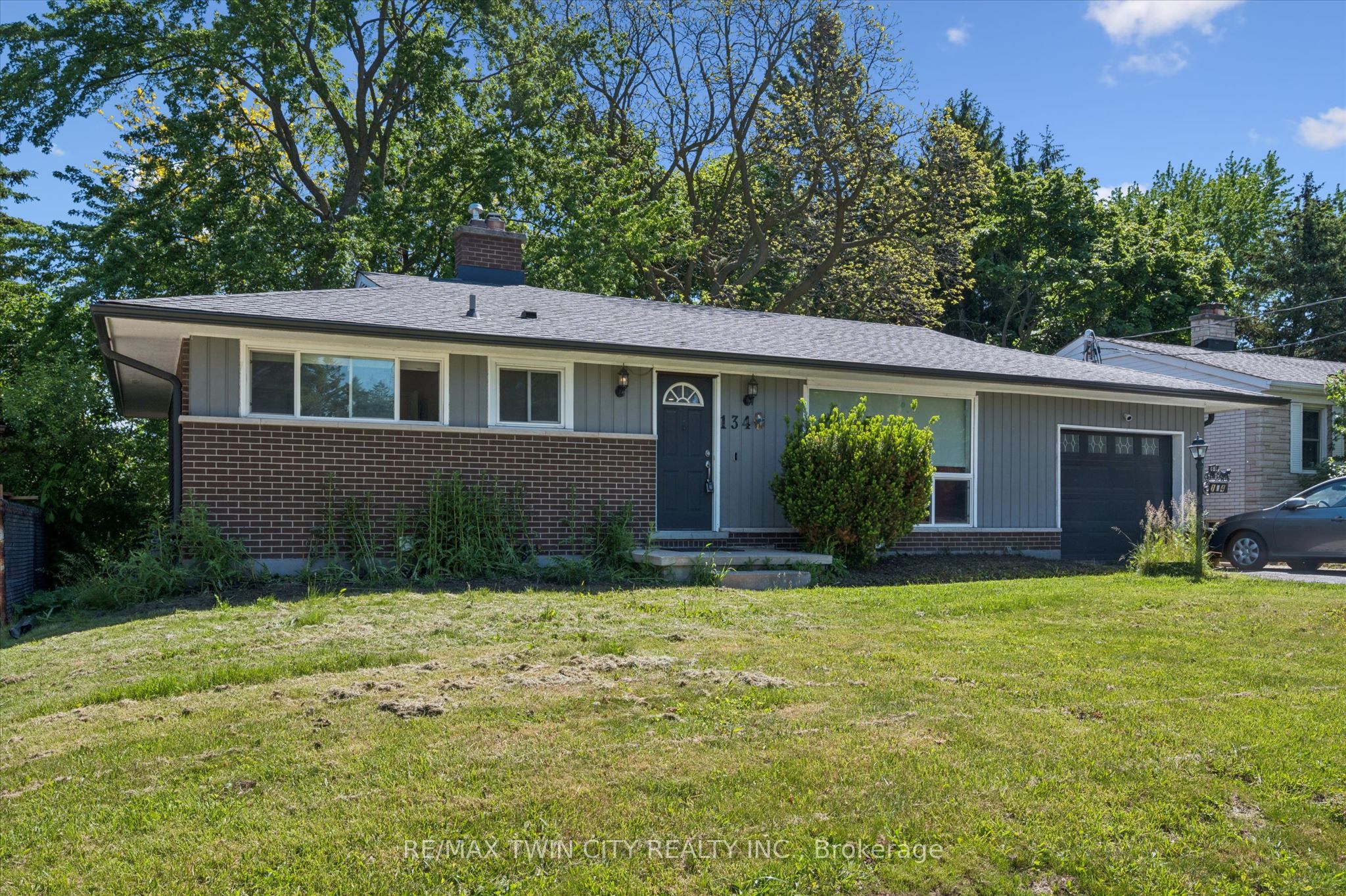 134 Westmount Road E