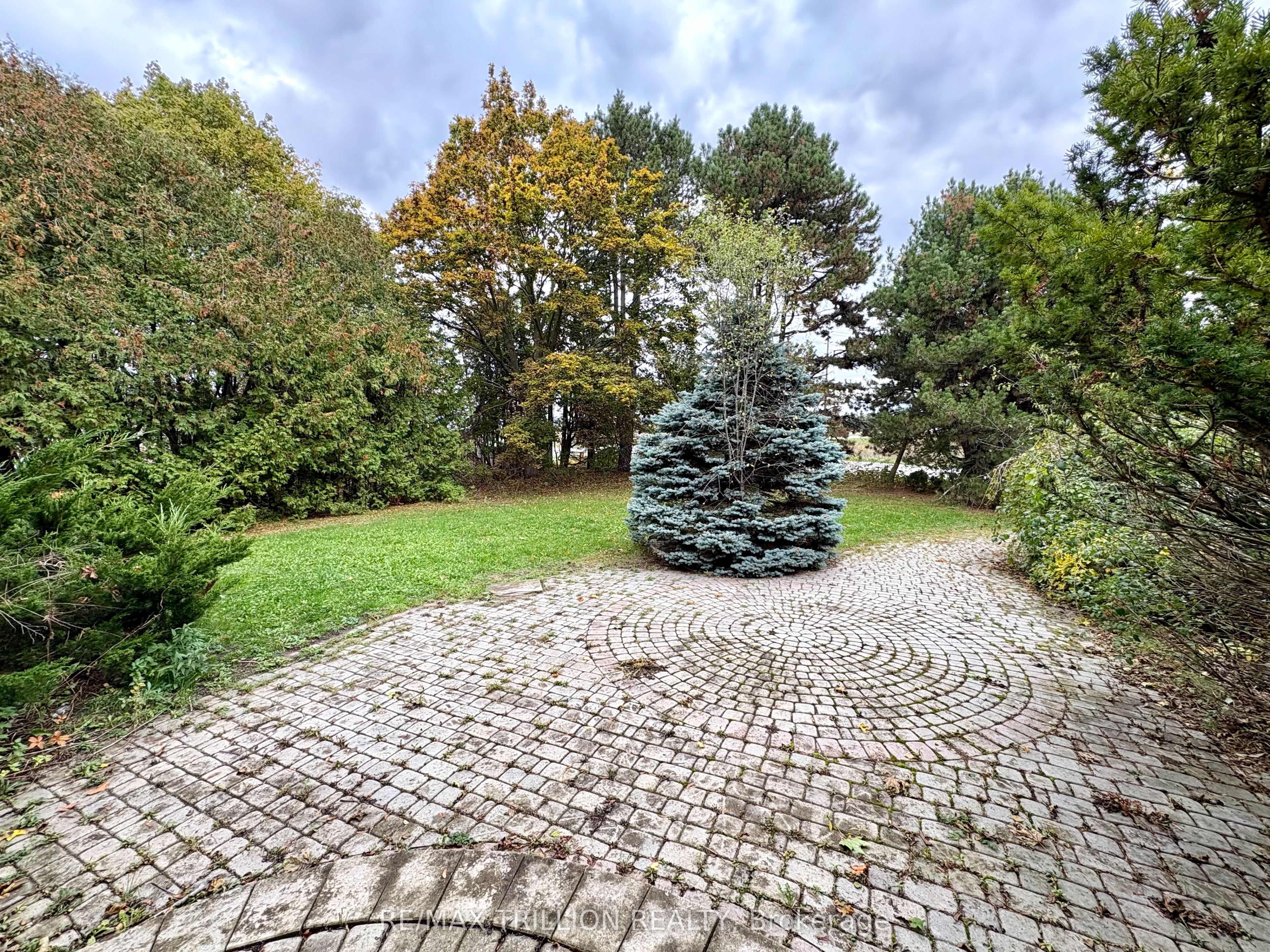 55 Glenbourne Park Drive