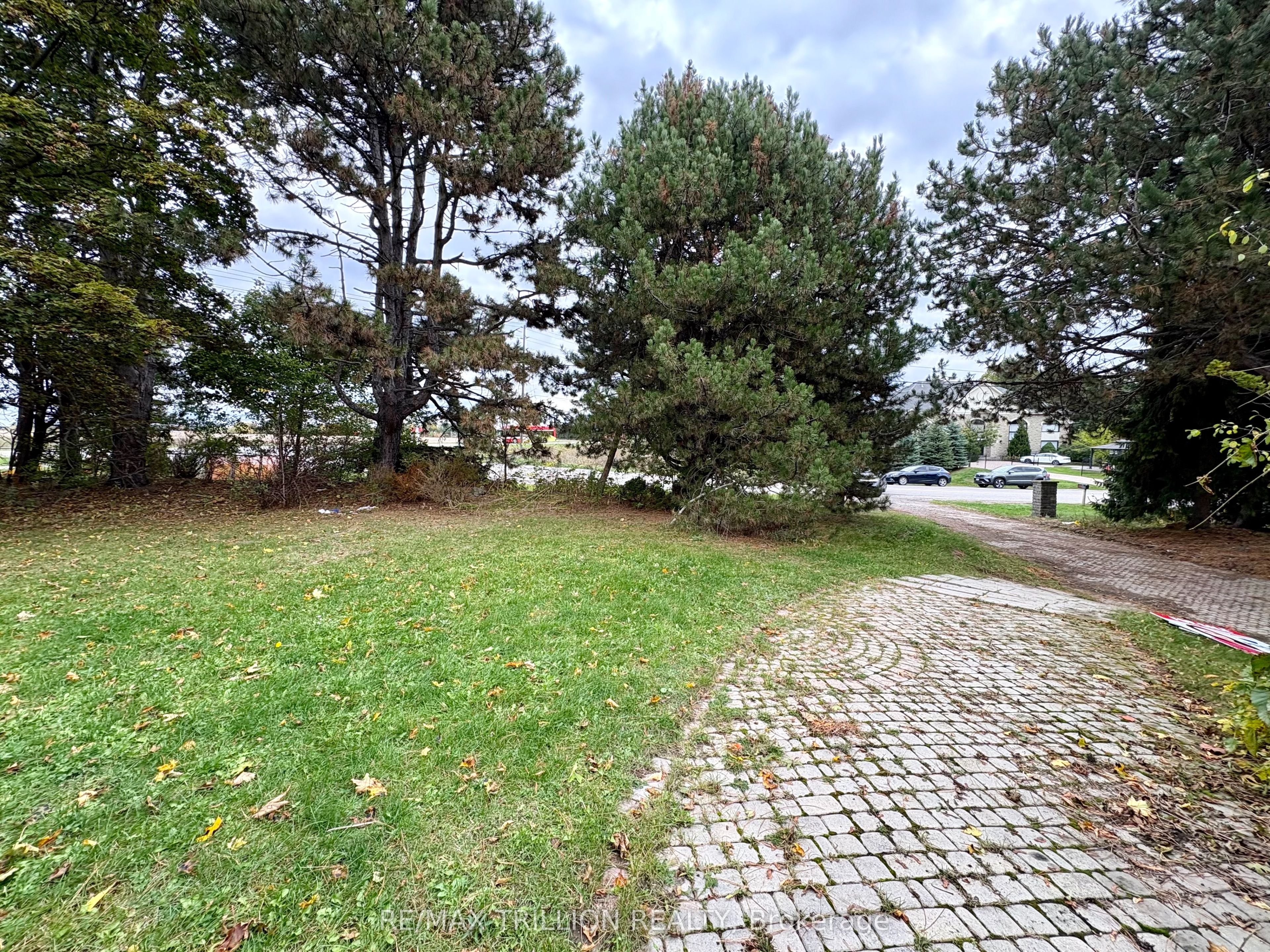 55 Glenbourne Park Drive