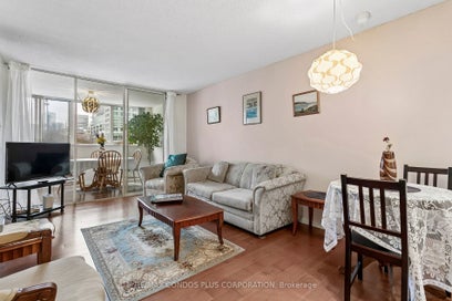 15 Maitland Place 204 Toronto ON M4Y 2X3