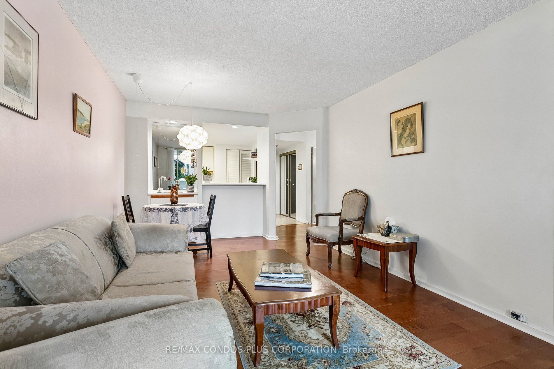 15 Maitland Place 204