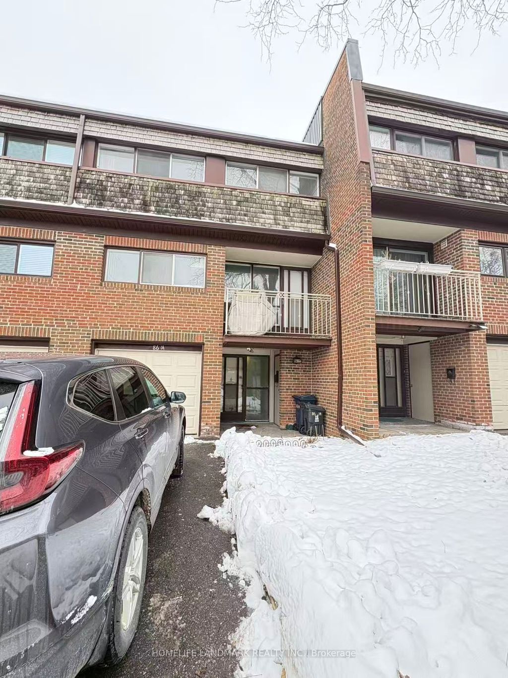 Photo of 86 CASTLEBURY Crescent #14, Toronto, ON M2H 1W8 (MLS # C13060912)