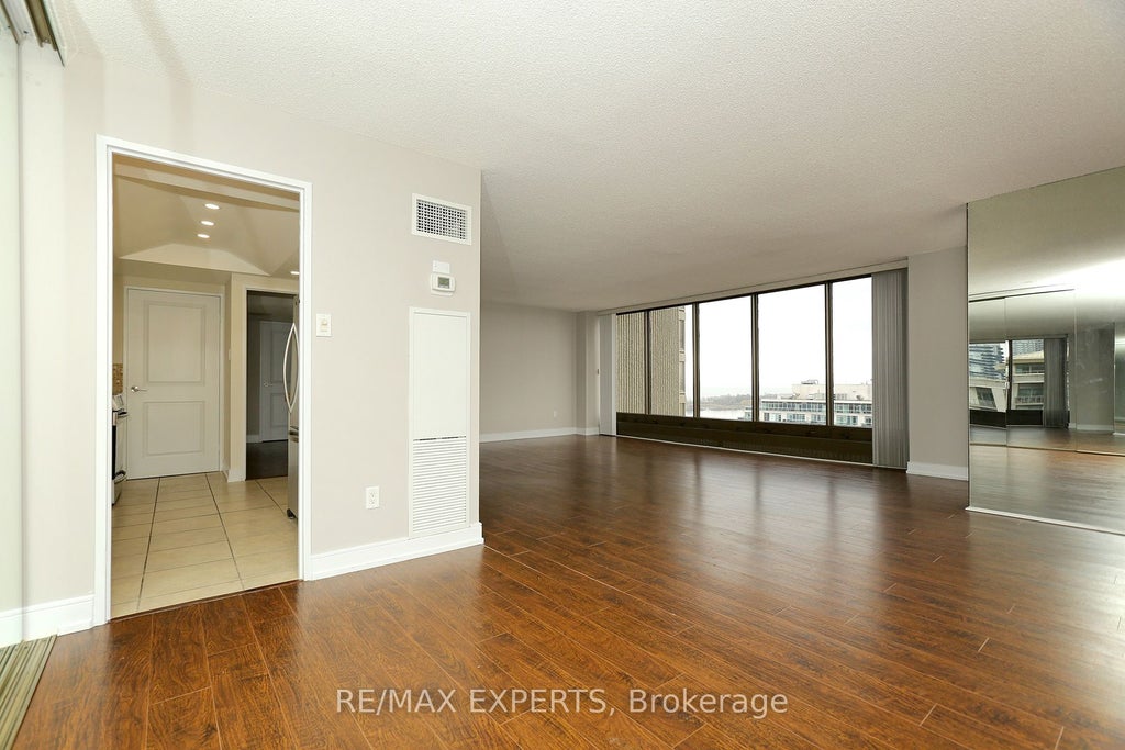 Photo of 2045 Lake Shore Boulevard #1609, Toronto, ON M8V 2Z6 (MLS # W13825156)