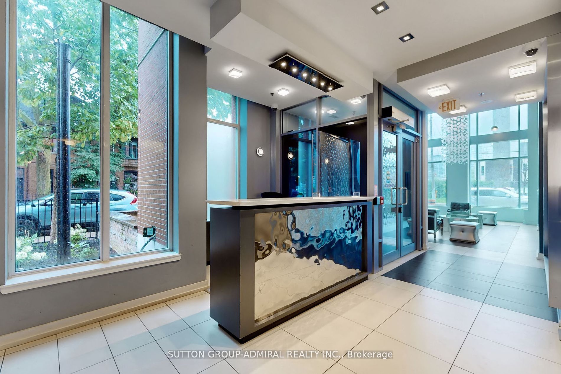 220 George Street 304