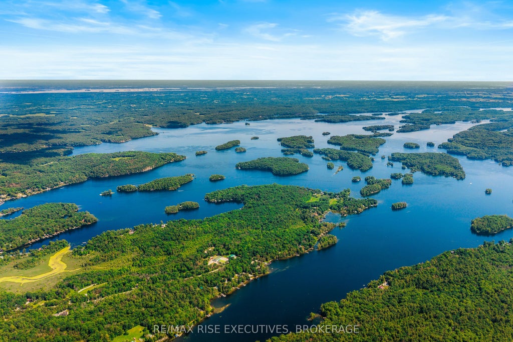 Photo of 973 Foster Bay Lane, Leeds and the Thousand Islands, ON K0E 1B0 (MLS # X13514322)